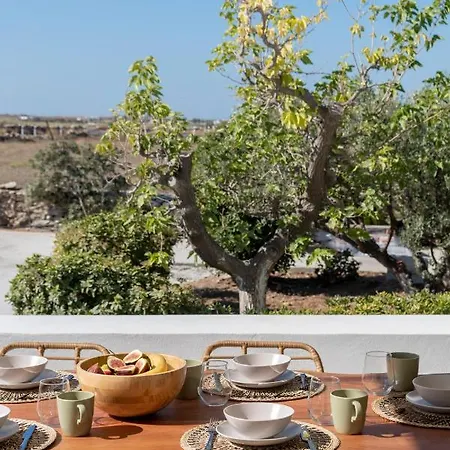 Olivine Paros