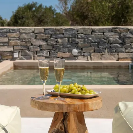 Olivine Paros