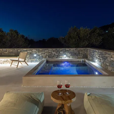 Olivine Paros Nea Cryssi Akti