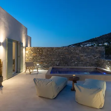 Olivine Paros Nea Cryssi Akti
