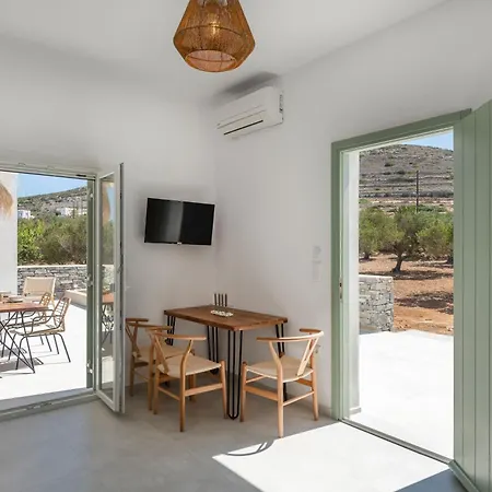 Olivine Paros Nea Cryssi Akti