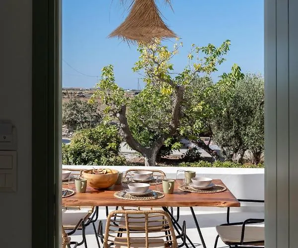 Olivine * Parikia (Paros)