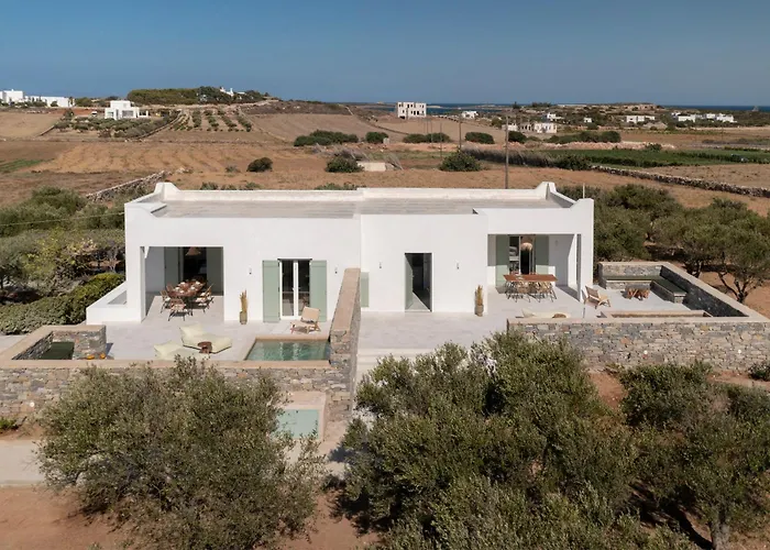 Olivine * Parikia (Paros)